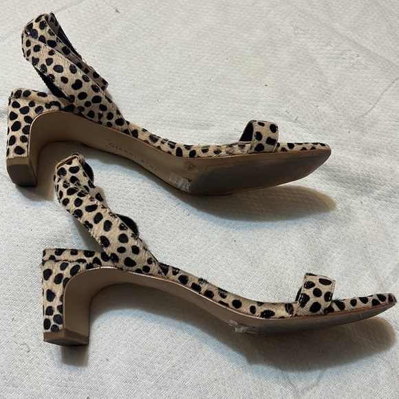 Gianni Bini Leather Cheetah Print Calf Hair Sandals 7 1/2 - Picture 6 of 8